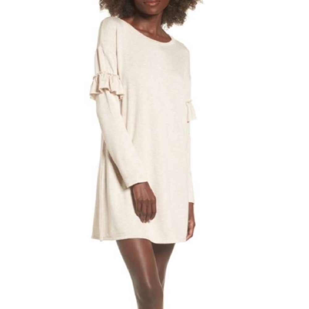 Socialite Ruffle Sleeve Dress